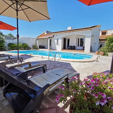 La Casa Del Arti - Chambres D'Hotes De Charme Avec Piscine Chauffee לינה וארוחת בוקר 4*
