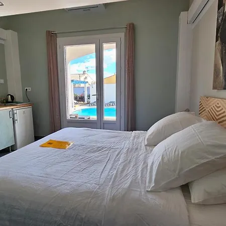 La Casa Del Arti - D'hotes Bed & Breakfast Sigean