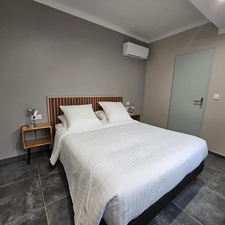 לינה וארוחת בוקר La Casa Del Arti - Chambres D'Hotes De Charme Avec Piscine Chauffee