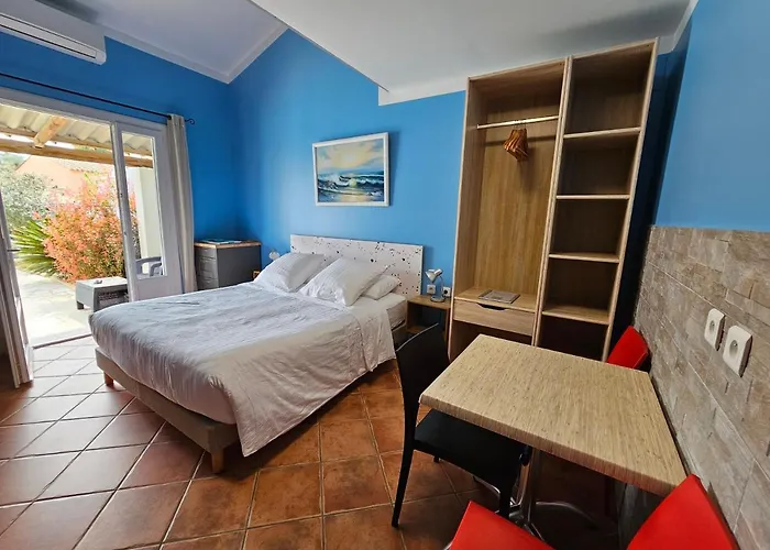 La Casa Del Arti - Hôtellerie&spa - Centre Bien-être Et Piscine Chauffée Sigean