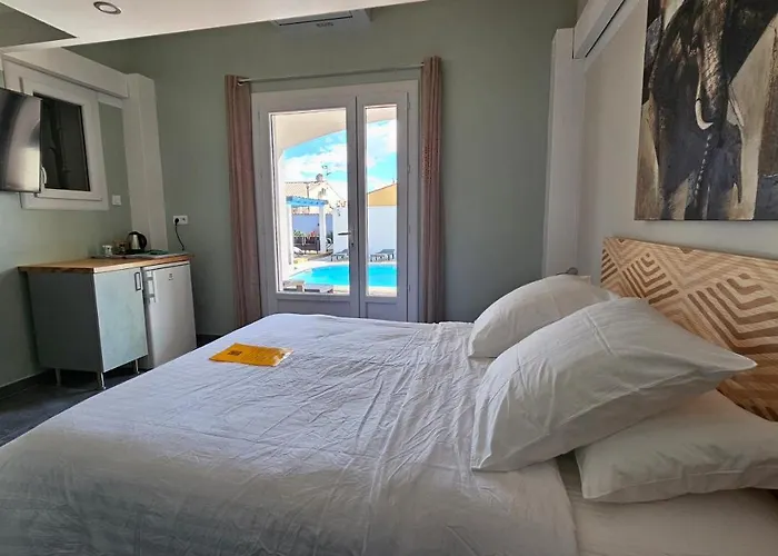 La Casa Del Arti - Hôtellerie&spa - Centre Bien-être Et Piscine Chauffée Alojamento de Acomodação e Pequeno-almoço Sigean