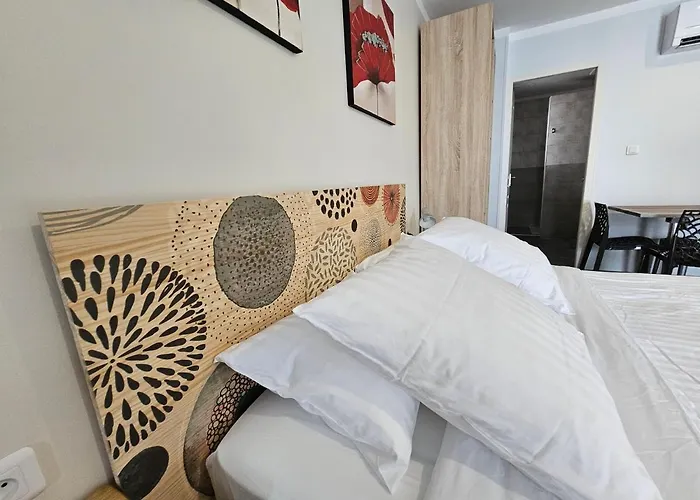 La Casa Del Arti - Hôtellerie&spa - Centre Bien-être Et Piscine Chauffée 4*