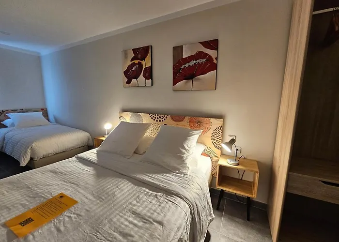 La Casa Del Arti - Hôtellerie&spa - Centre Bien-être Et Piscine Chauffée Sigean