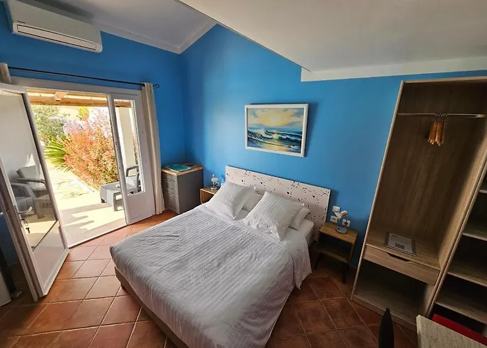 La Casa Del Arti - Hôtellerie&spa - Centre Bien-être Et Piscine Chauffée Alojamento de Acomodação e Pequeno-almoço 4*