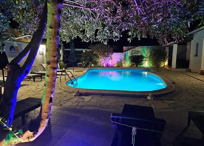 La Casa Del Arti - Hôtellerie&spa - Centre Bien-être Et Piscine Chauffée 4* Sigean