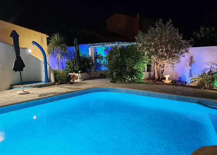 La Casa Del Arti - Hôtellerie&spa - Centre Bien-être Et Piscine Chauffée Sigean